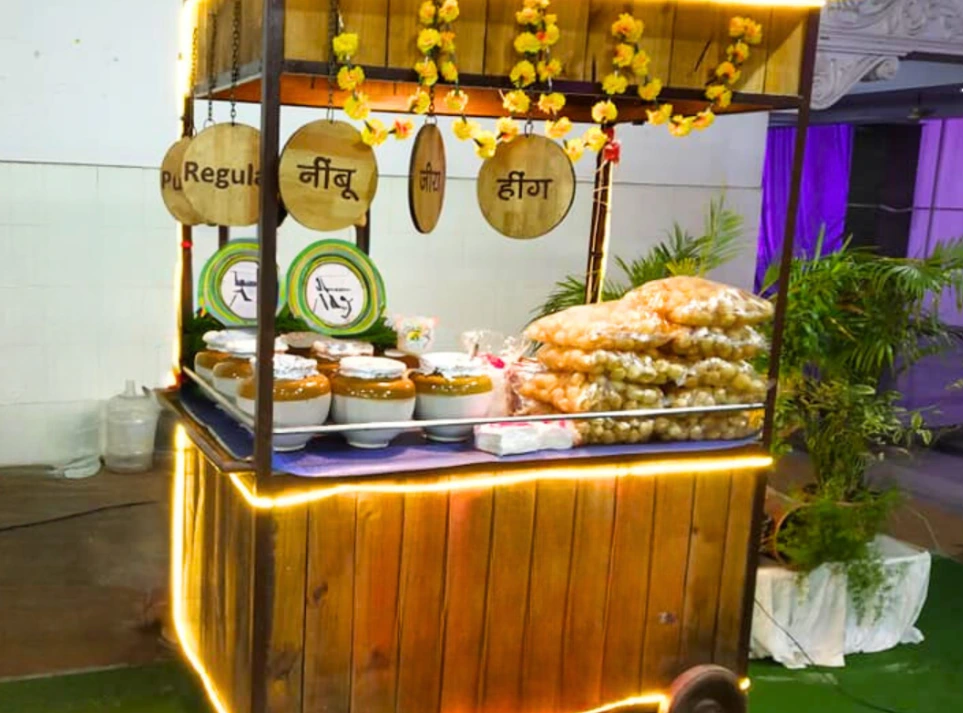 Live Golgappa Stand
